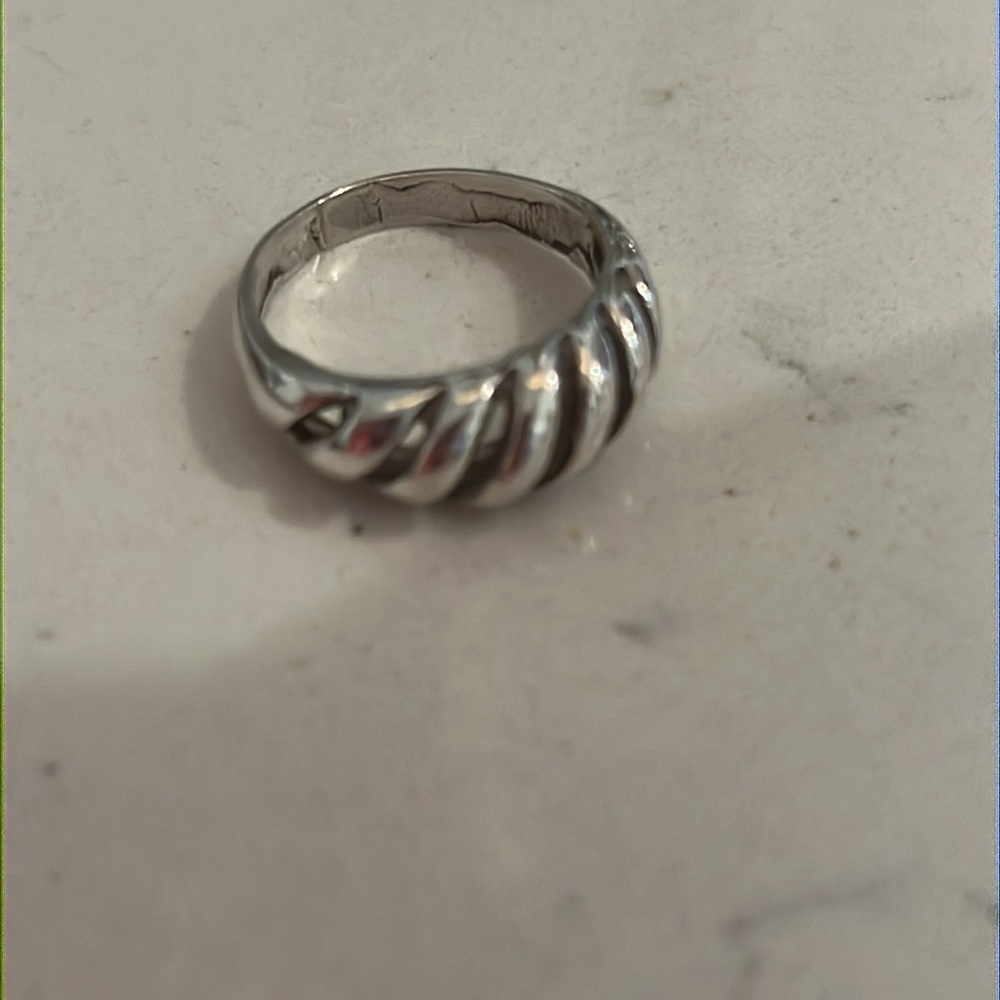 Sterling silver ring - Picture 2 of 6